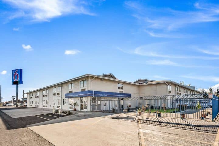 Hotel 78 of 82