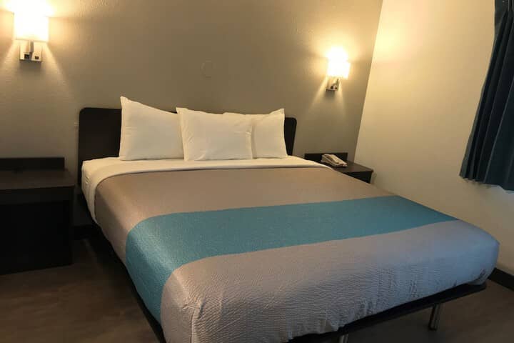 Room 20 of 82