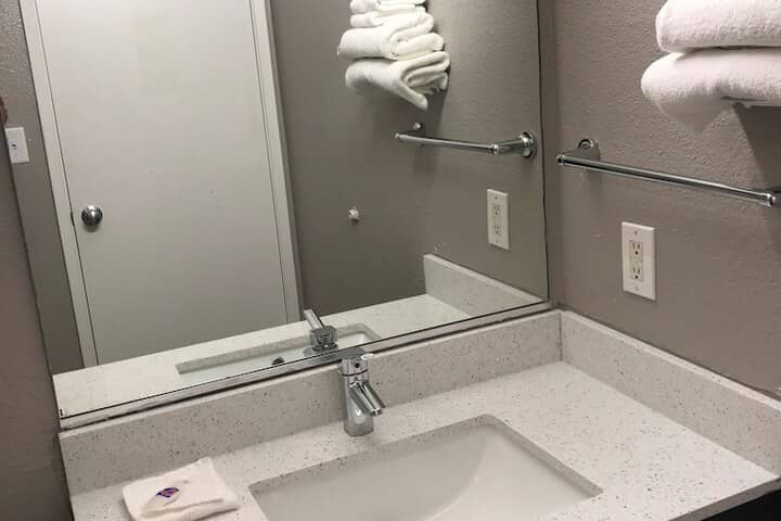 Room 45 of 82